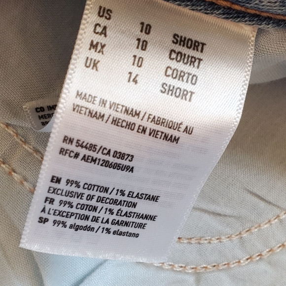 NWOT! AE High Kick Crop Jeans - Picture 5 of 6